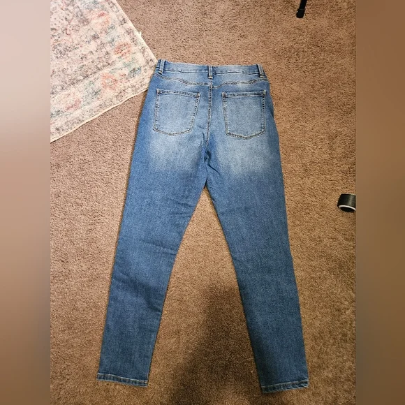 NO BOUNDARIES Women's Blue Jeans SIZE 13 NWT Super High Rise - Picture 2 of 5